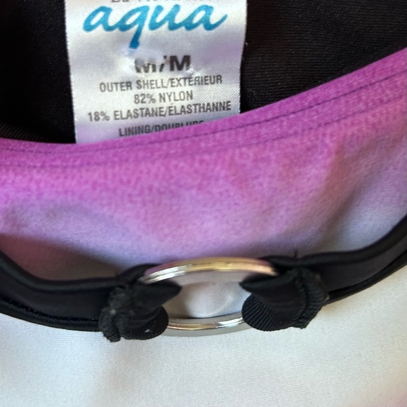 Woman bathing suit - Picture 7 of 13